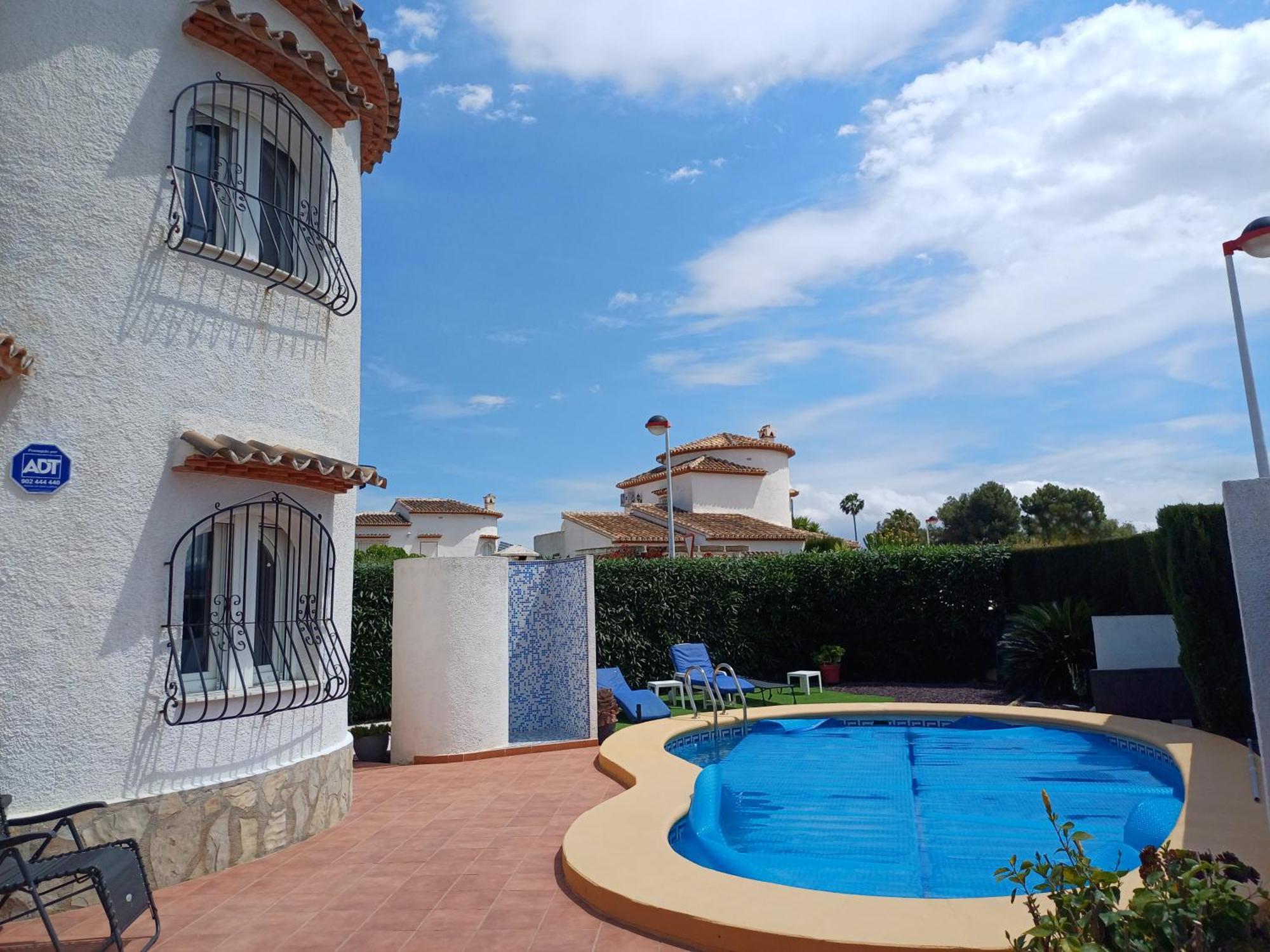 Appartement Coquet Independant